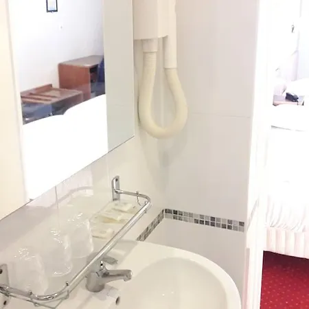 Margot Hotel Paris